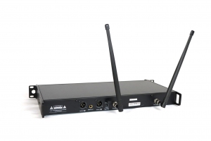 RFIntell QL7R/T1-B 720,500-754,000 МГц 2-канальная радиосистема с 2-мя ручными микрофонами в Урюпинске